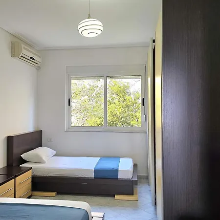 Two Bedroom With Sea View-061 - Happy Apartment *