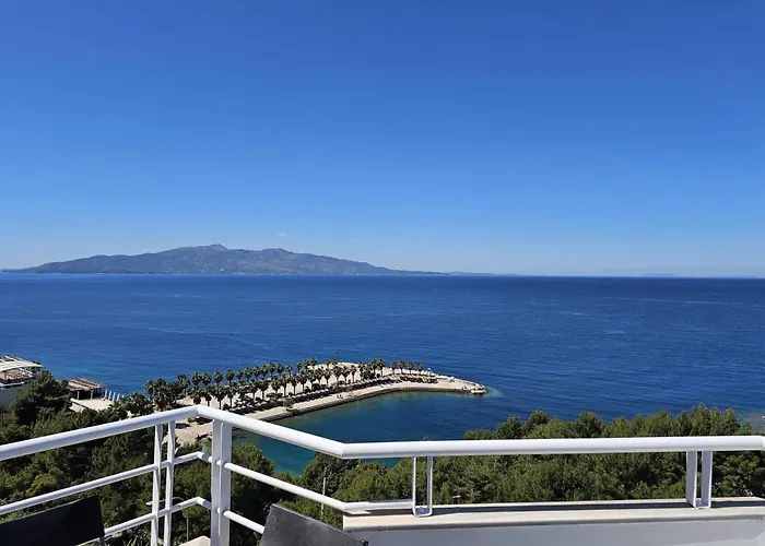 Two Bedroom With Sea View-061 - Happy Apartament *